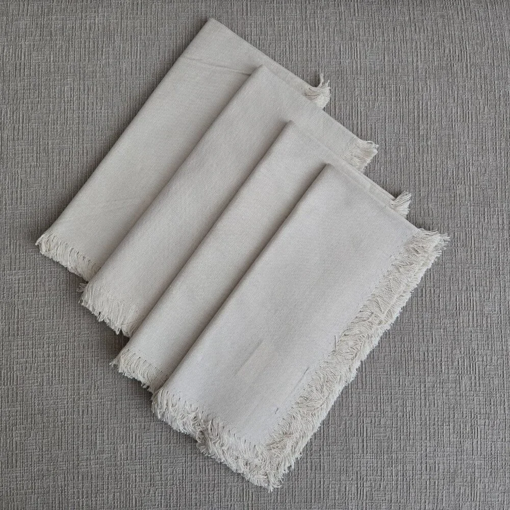 NEW Crate&Barrel Craft Birch Beige Organic Cotton Fringe Napkin, Set of 4